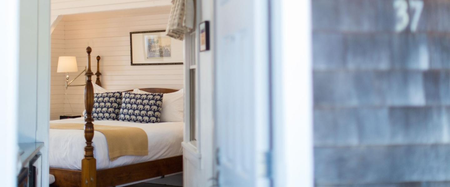 13 Romantic New England Getaways for Design Lovers